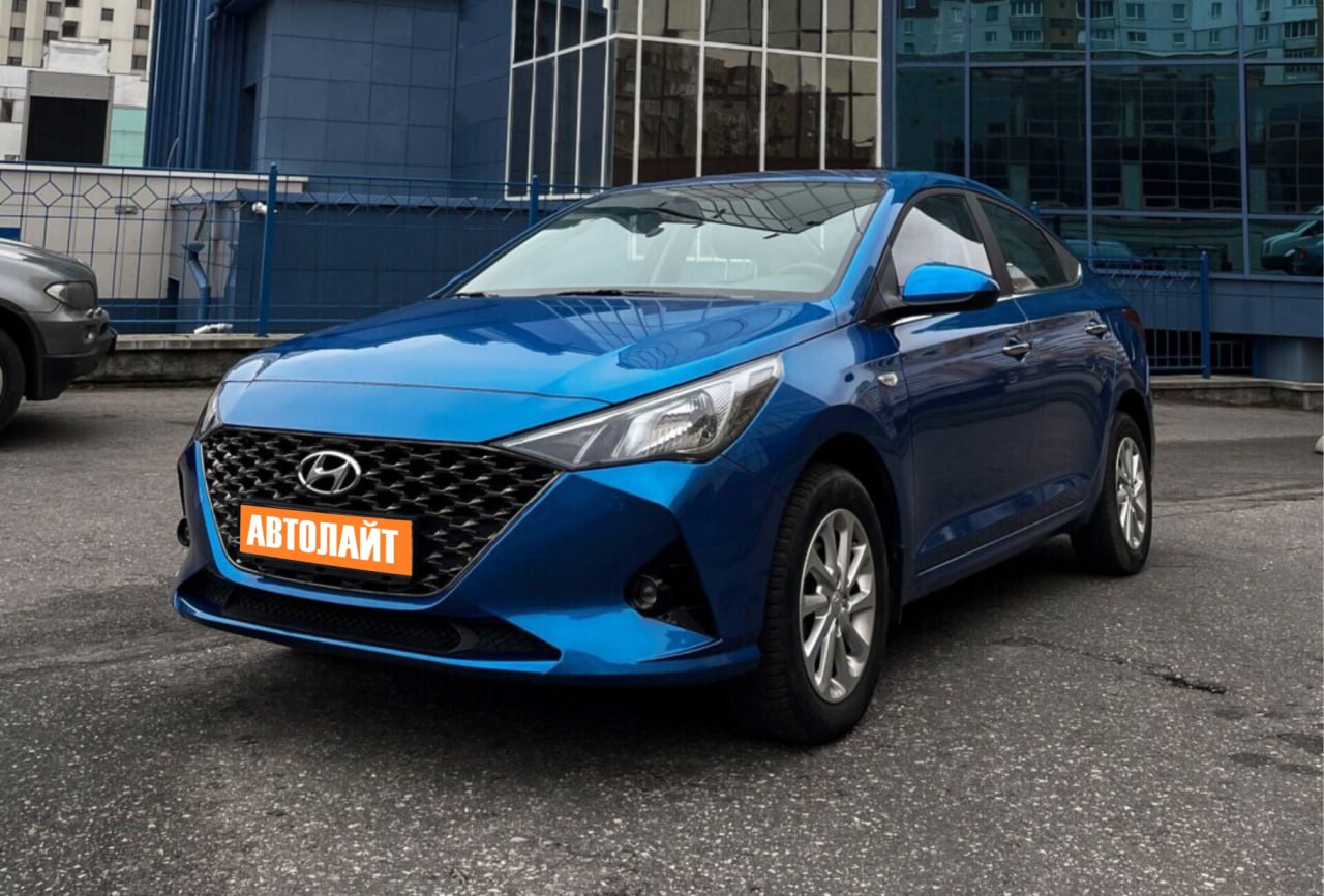 АвтоЛайт Прокат автомобилей в Витебске HYUNDAI ACCENT 2020 г.в.